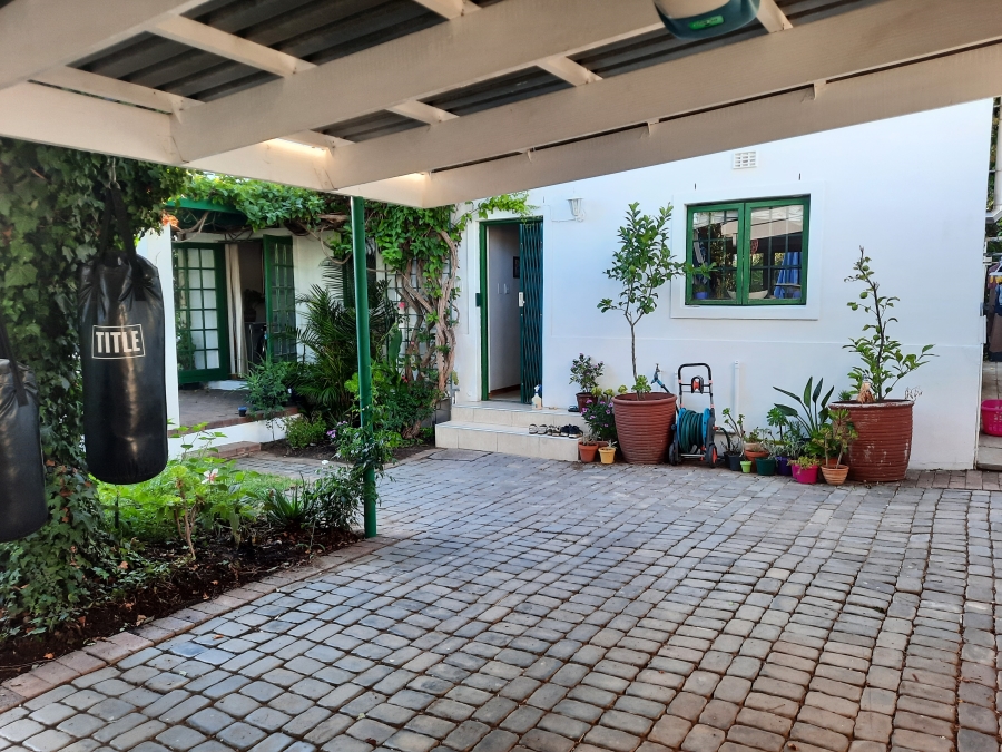 3 Bedroom Property for Sale in Sonstraal Heights Western Cape
